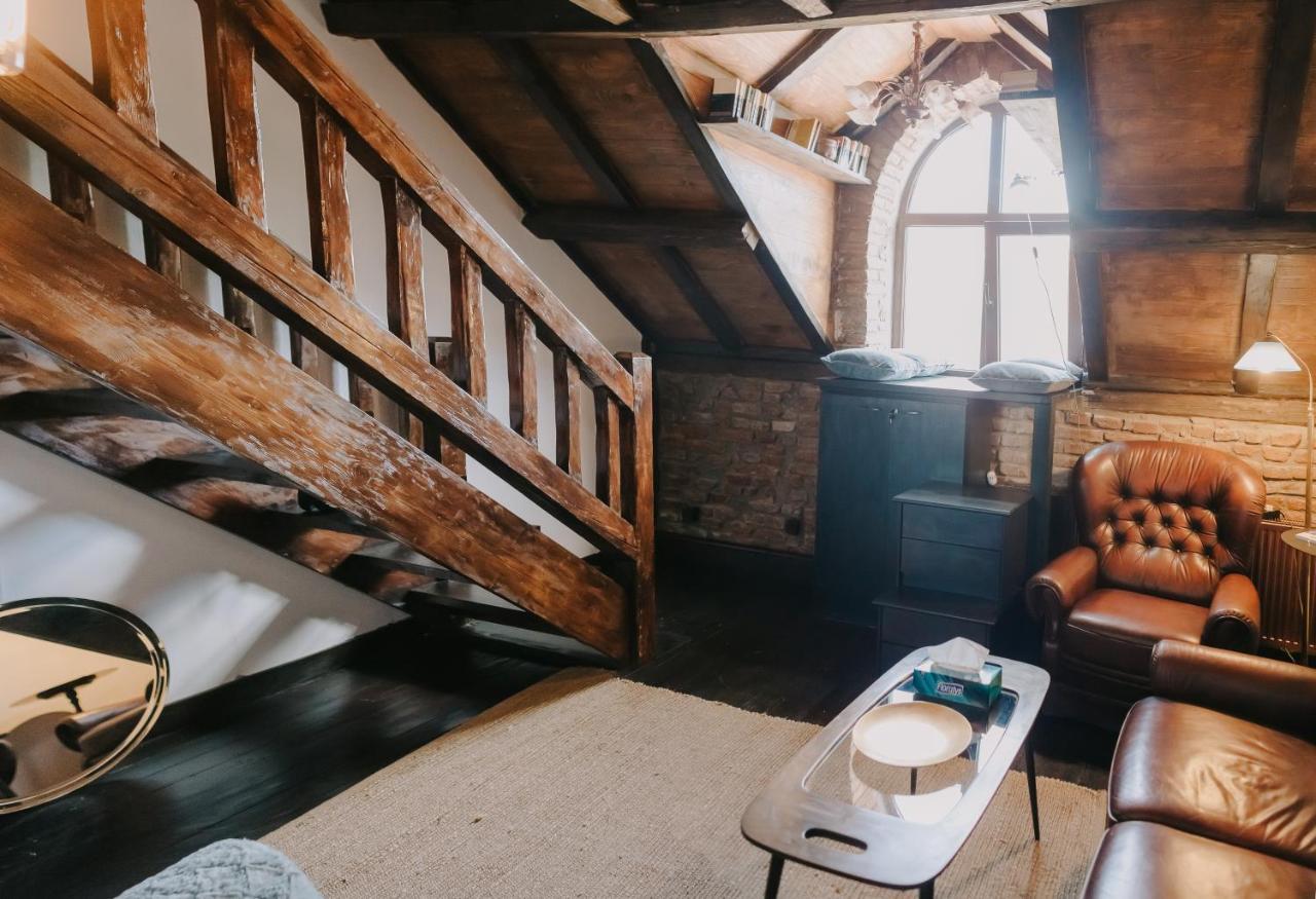 Gallery Loft Piatra Neamt Exterior photo